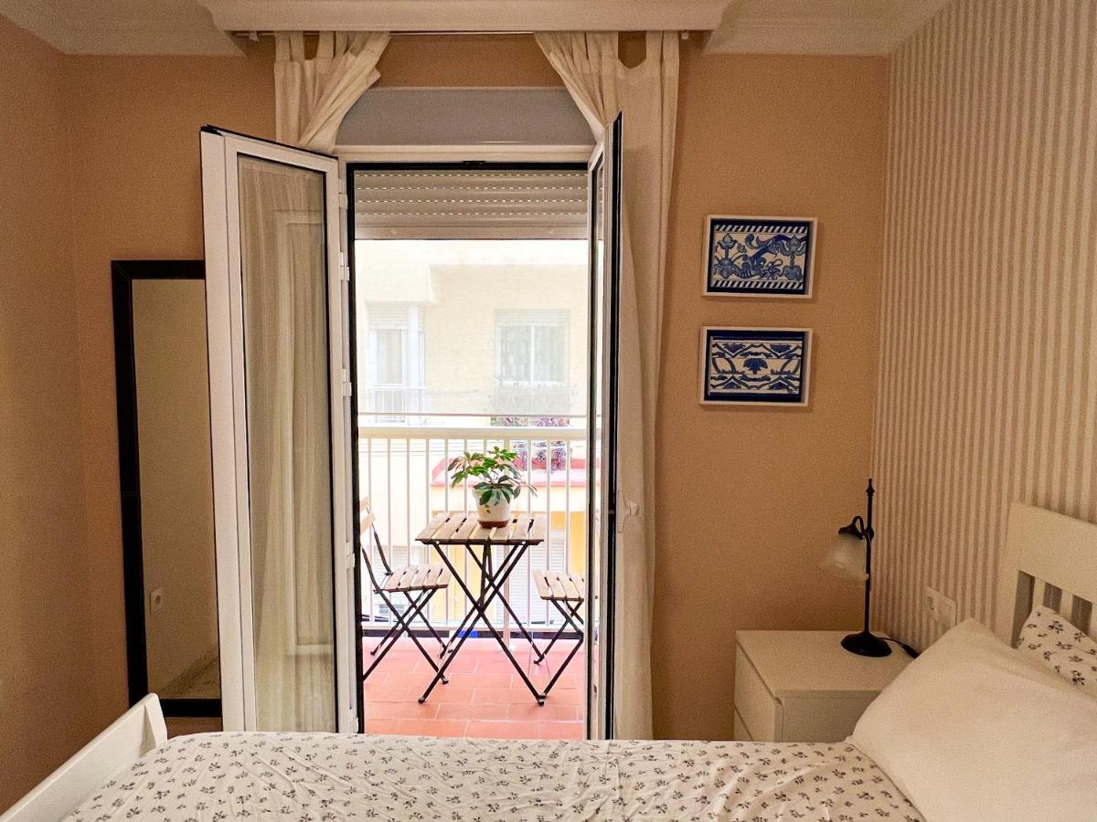 Como En Casa Malaga Luaran gambar