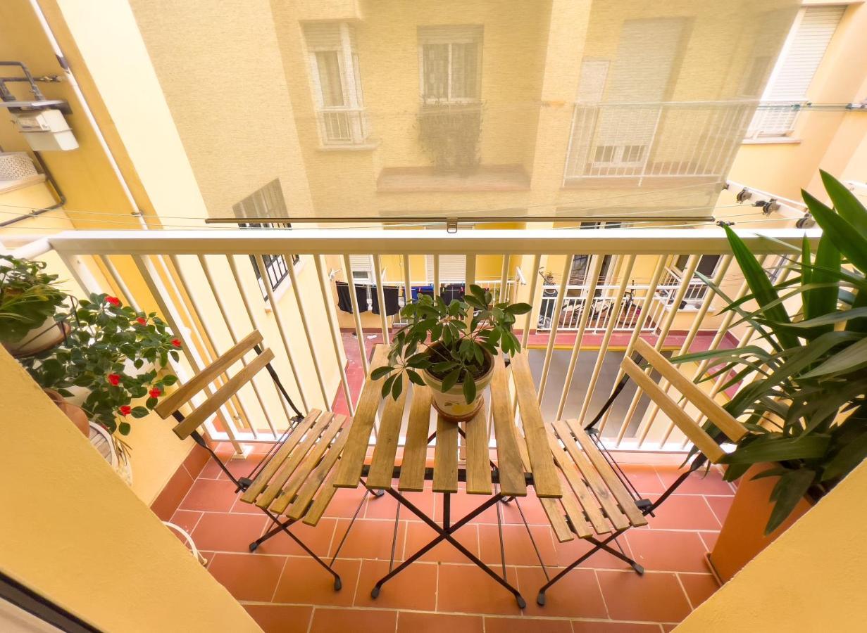 Como En Casa Malaga Luaran gambar